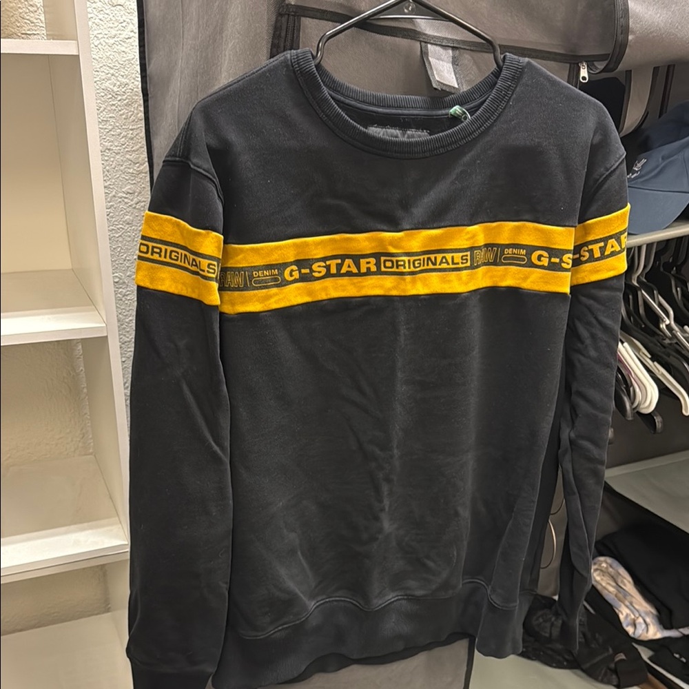 G-Star Black and Yellow Crewneck Sweater with Bold Stripes